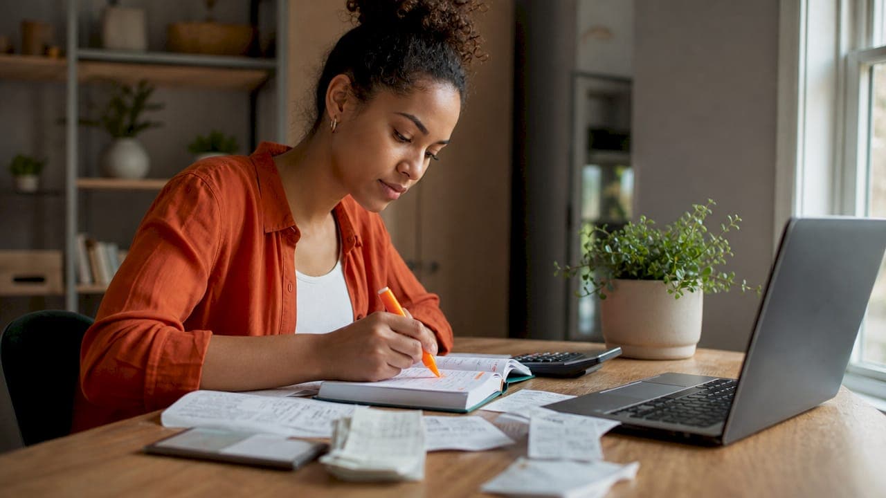 What Is a Financial Goal Timeline? Your 2026 Guide